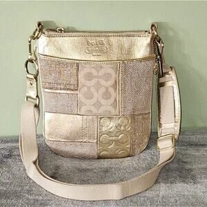 Coach Patchwork Crossbody  Gold Metallic Signature Swingpack